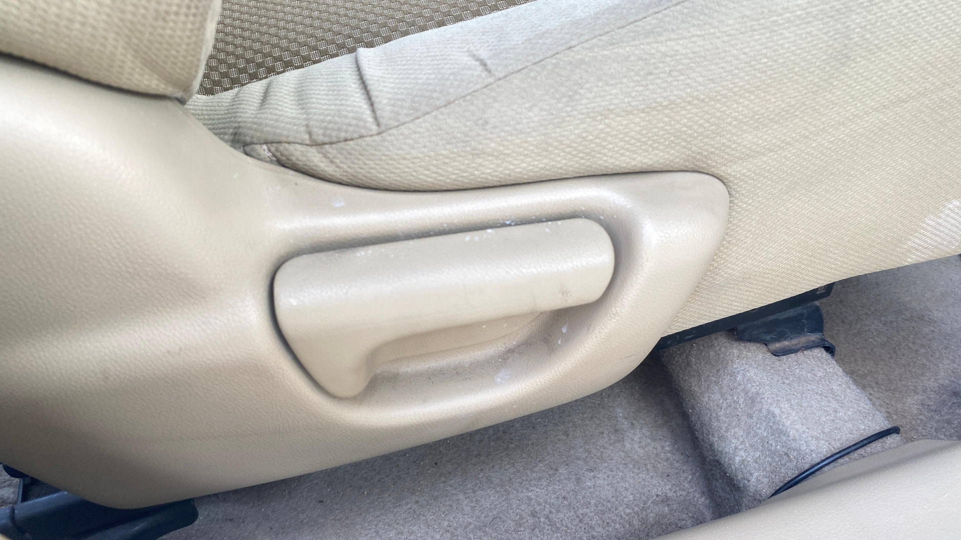 View 2013 Honda Brio V MT Image 18 Used 2013 Honda Brio V MT Image 18