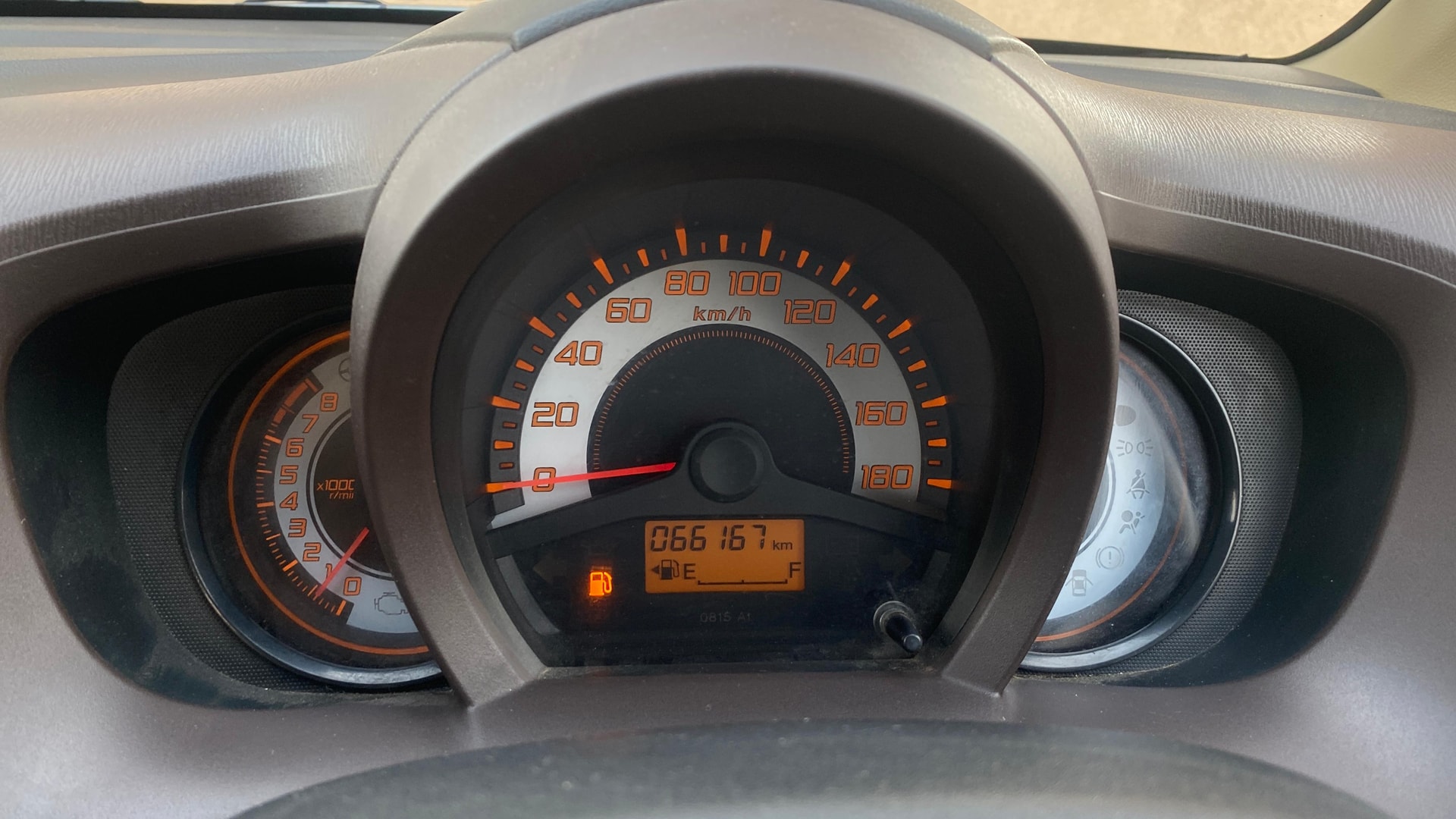 View 2013 Honda Brio V MT Image 33 Used 2013 Honda Brio V MT Image 33