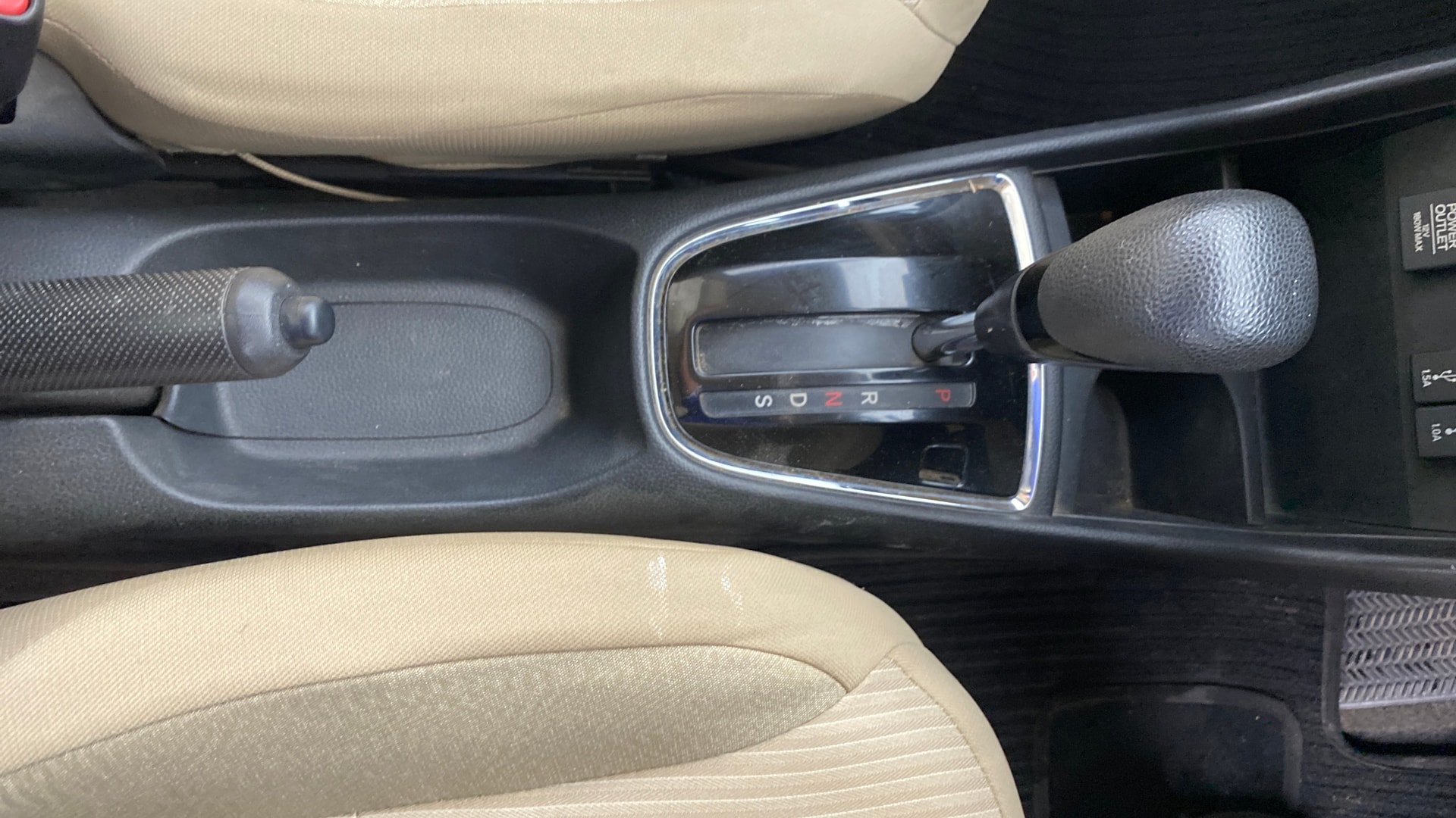 View 2020 Honda Amaze E MT Petrol BS IV Image 39 Used 2020 Honda Amaze E MT Petrol BS IV Image 39