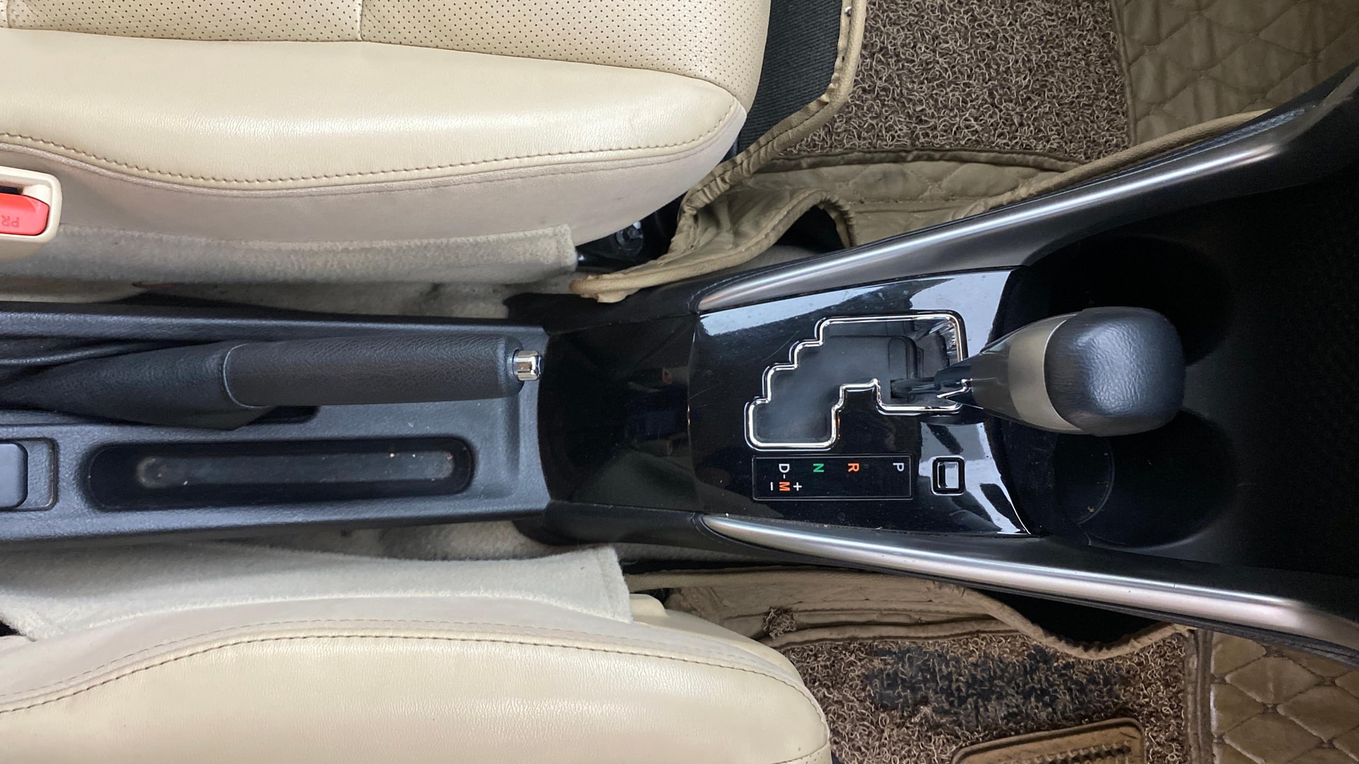 Used 2019 Toyota Yaris Used 2019 Toyota Yaris