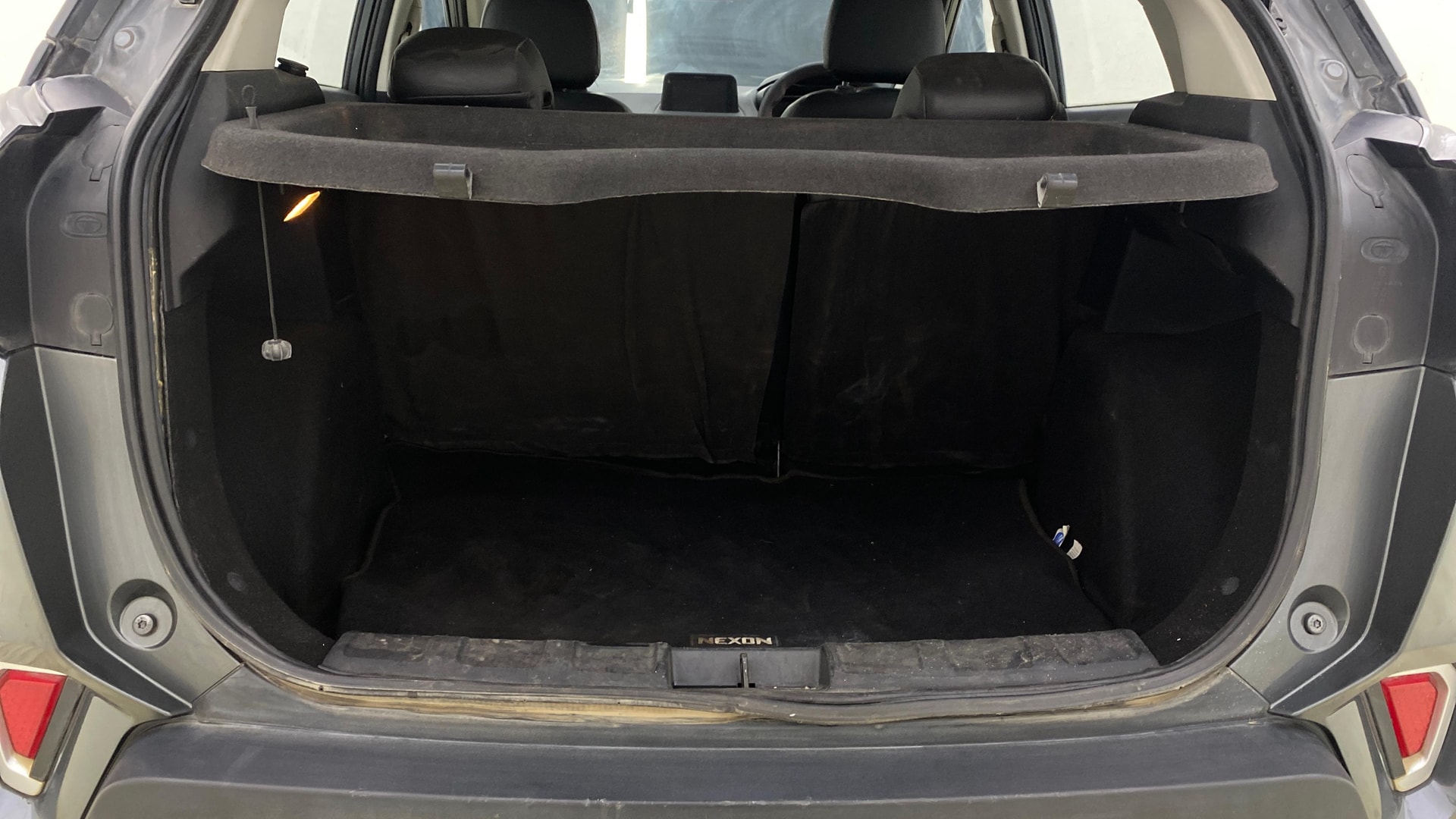 View 2023 Tata Nexon XZA Plus Diesel Image 10 Used 2023 Tata Nexon XZA Plus Diesel Image 10
