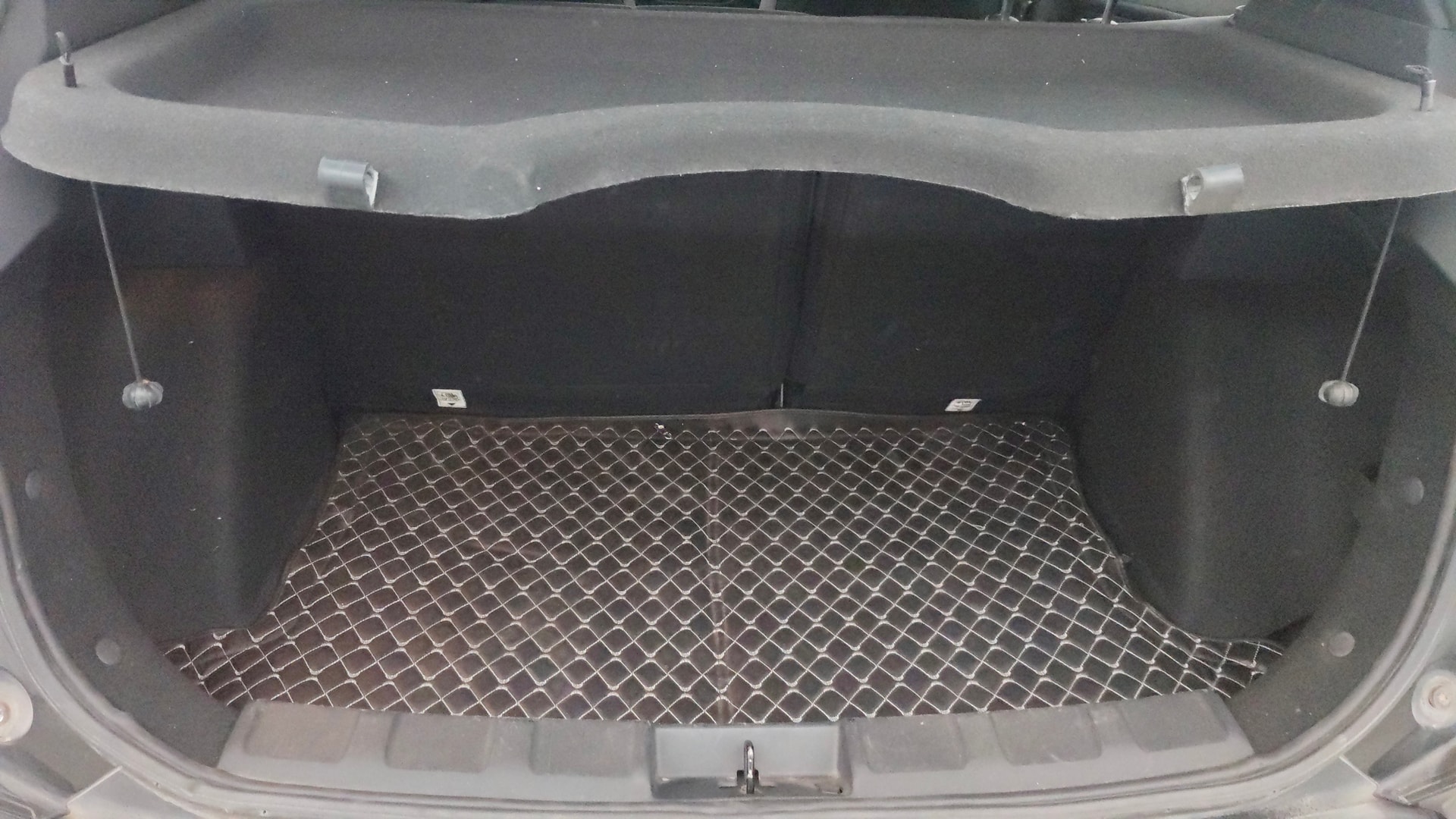 View 2023 Tata Nexon Revotron XE Image 11 Used 2023 Tata Nexon Revotron XE Image 11