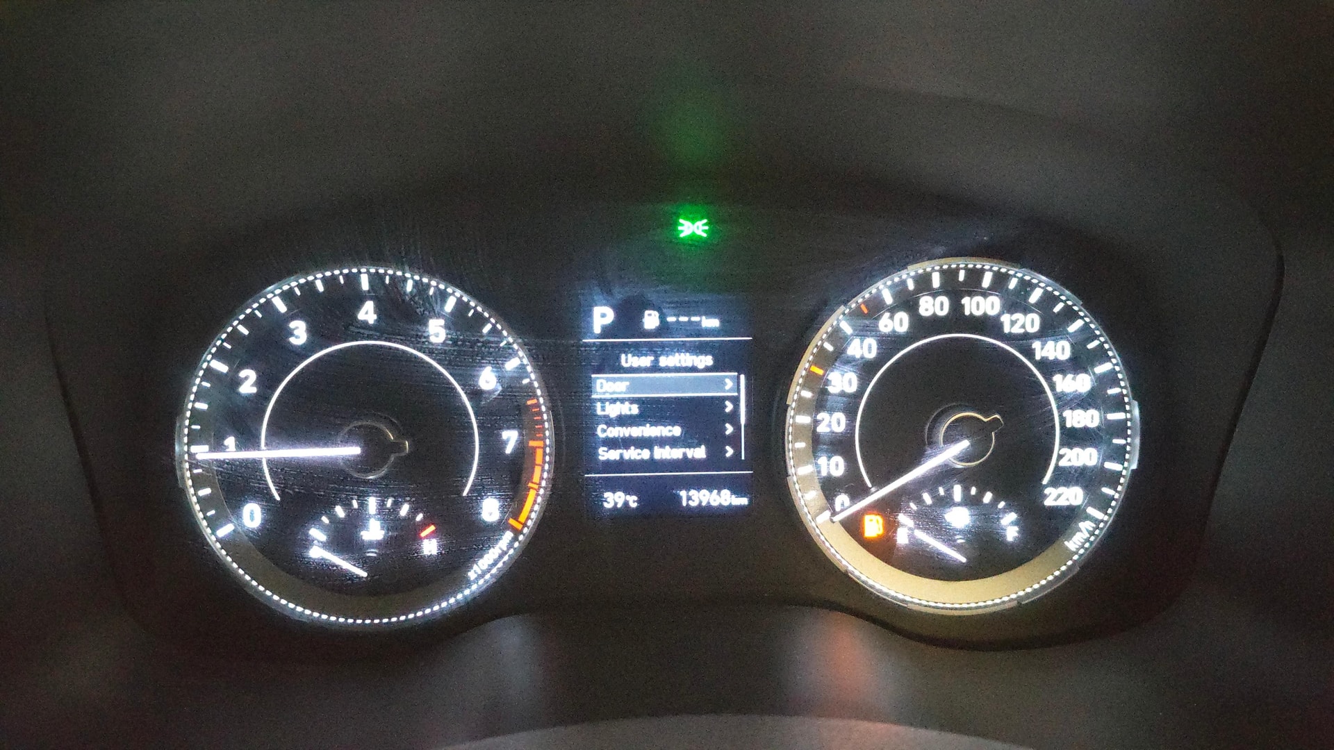 View 2021 Hyundai Venue SX Plus 1.0 Petrol AT Image 21 Used 2021 Hyundai Venue SX Plus 1.0 Petrol AT Image 21