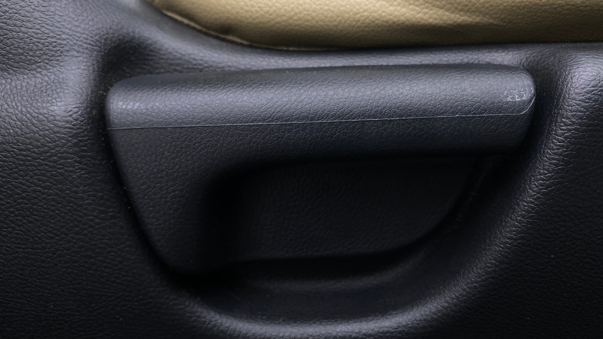View 2019 Honda City ZX CVT Image 19 Used 2019 Honda City ZX CVT Image 19