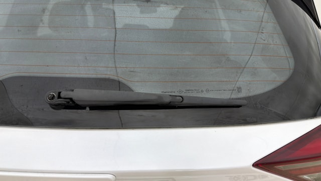 View Mahindra XUV700 Image 25 Used Mahindra XUV700 Image 25