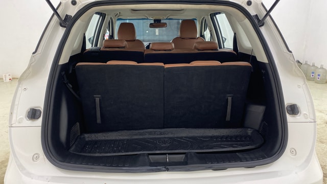 View MG Hector Plus Image 7 Used MG Hector Plus Image 7