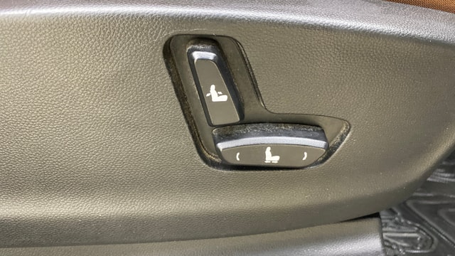 View MG Hector Plus Image 12 Used MG Hector Plus Image 12
