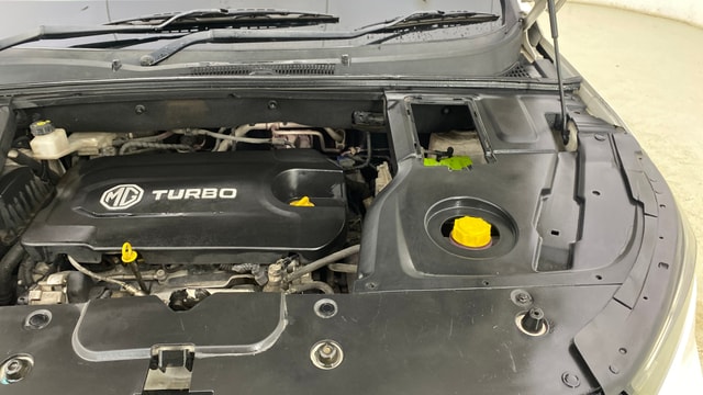 View MG Hector Plus Image 31 Used MG Hector Plus Image 31