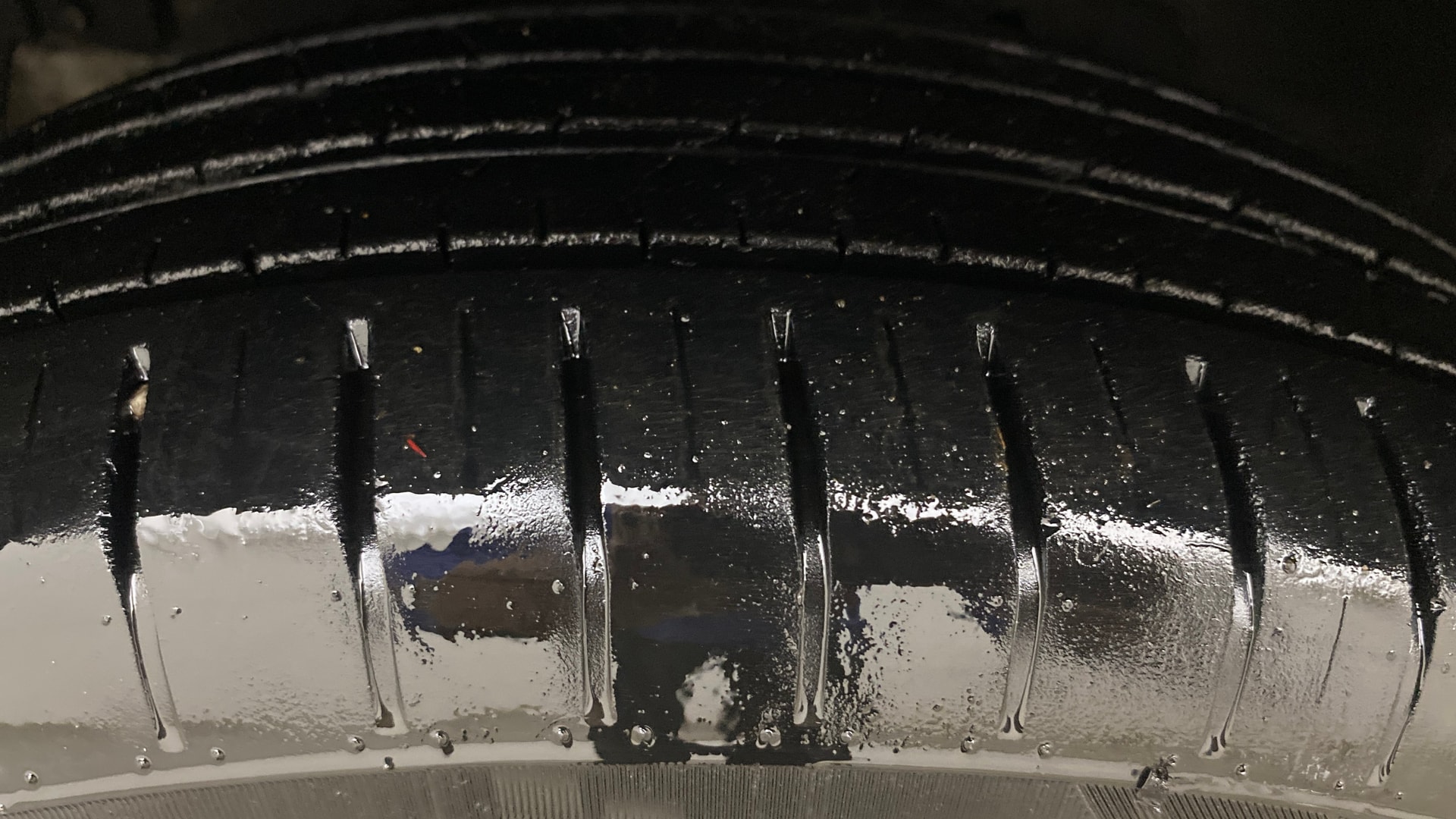 View 2013 Maruti Suzuki 1000 Base Variant Image 12 Used 2013 Maruti Suzuki 1000 Base Variant Image 12