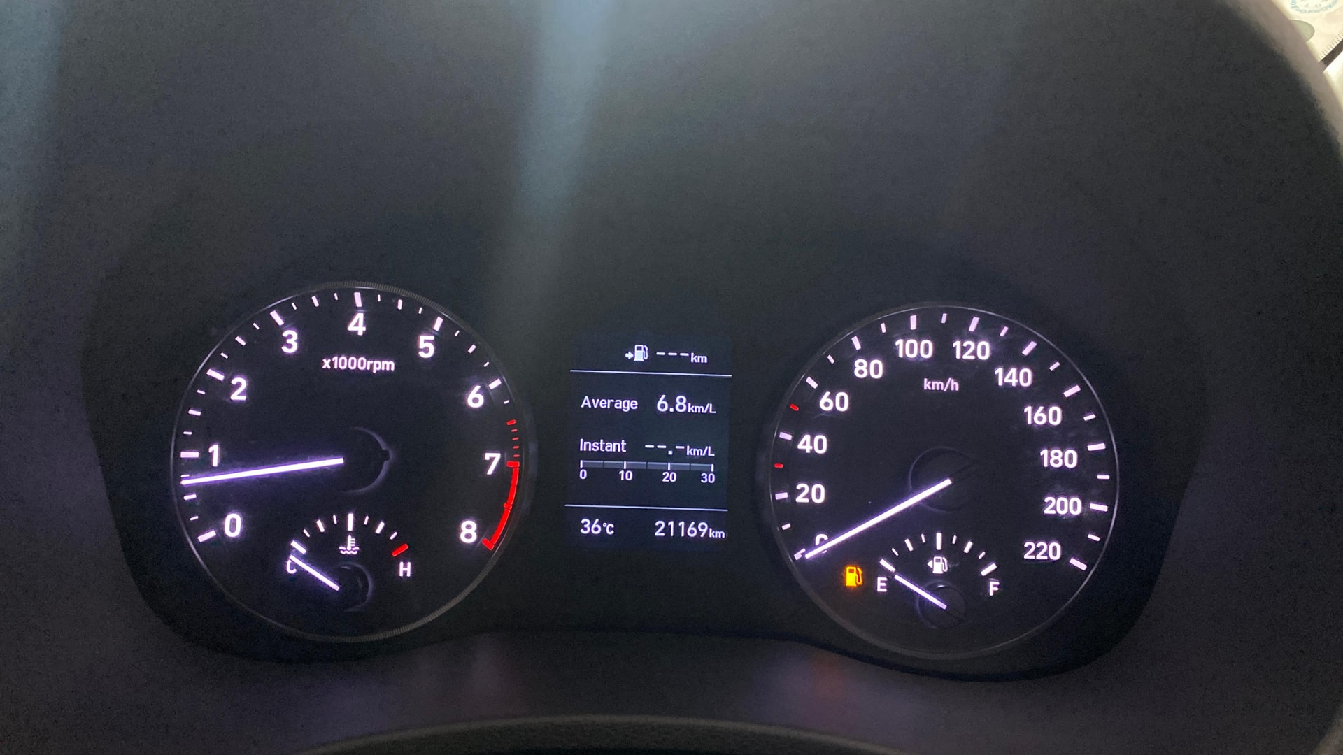 View 2019 Hyundai Verna 1.6 VTVT SX (O) Image 37 Used 2019 Hyundai Verna 1.6 VTVT SX (O) Image 37