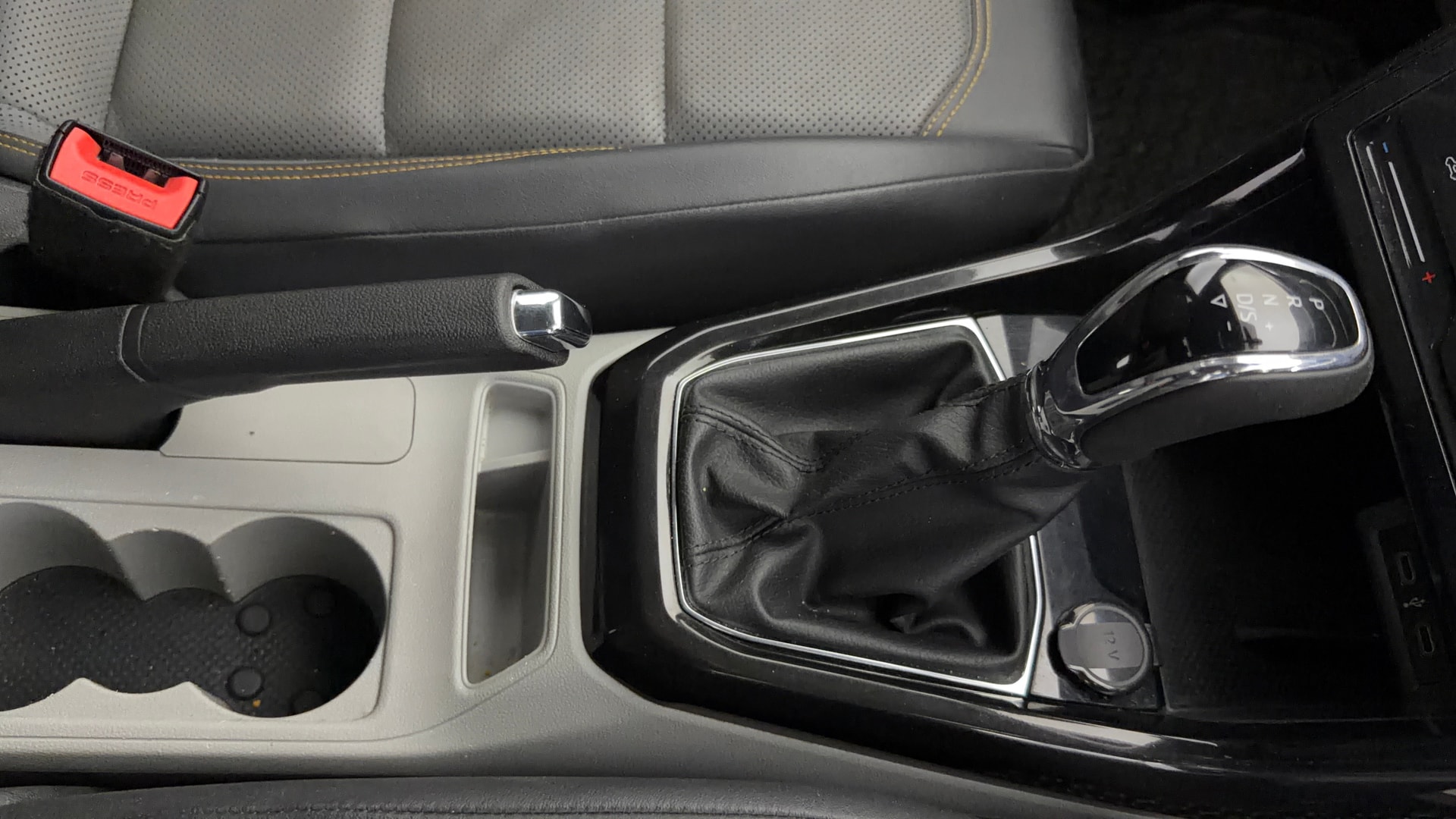 View 2021 Skoda Kushaq Style 1.5 TSI AT Image 41 Used 2021 Skoda Kushaq Style 1.5 TSI AT Image 41
