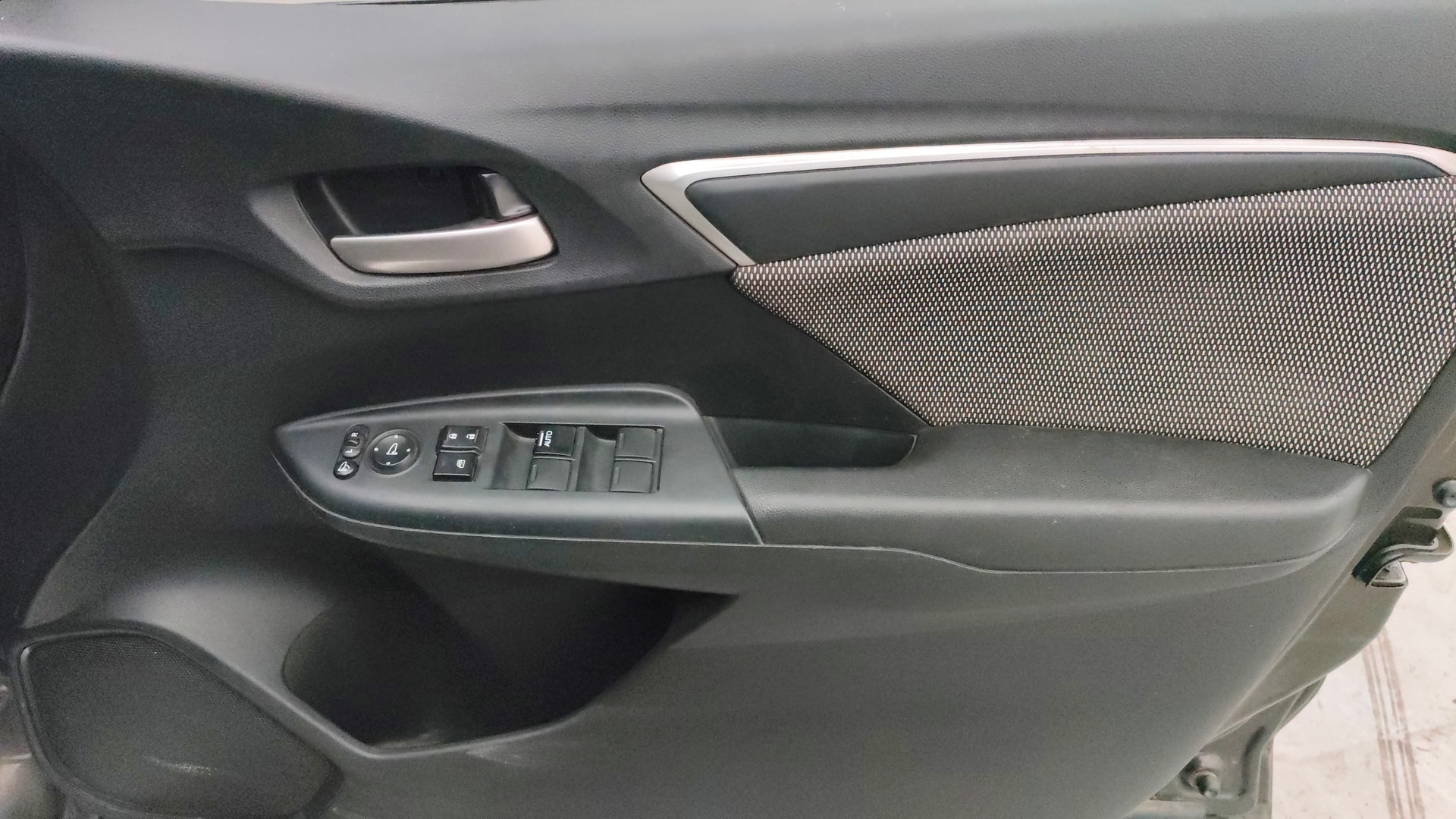 View 2019 Honda WR-V S MT Diesel Edge Edition Image 34 Used 2019 Honda WR-V S MT Diesel Edge Edition Image 34