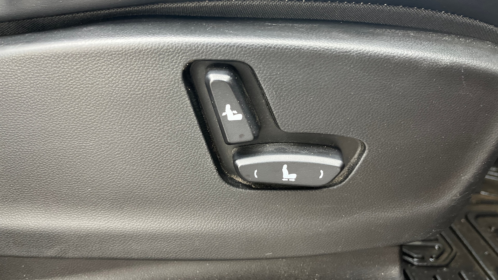 View 2021 MG Hector Sharp Petrol BS IV Image 11 Used 2021 MG Hector Sharp Petrol BS IV Image 11