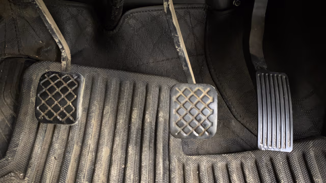 View MG Hector Plus Image 30 Used MG Hector Plus Image 30