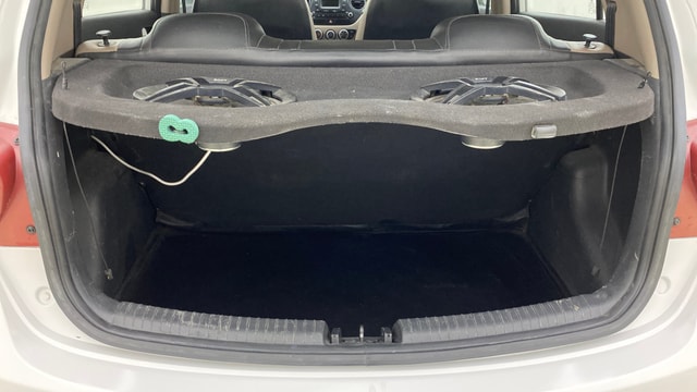 View Hyundai Grand i10 Image 6 Used Hyundai Grand i10 Image 6