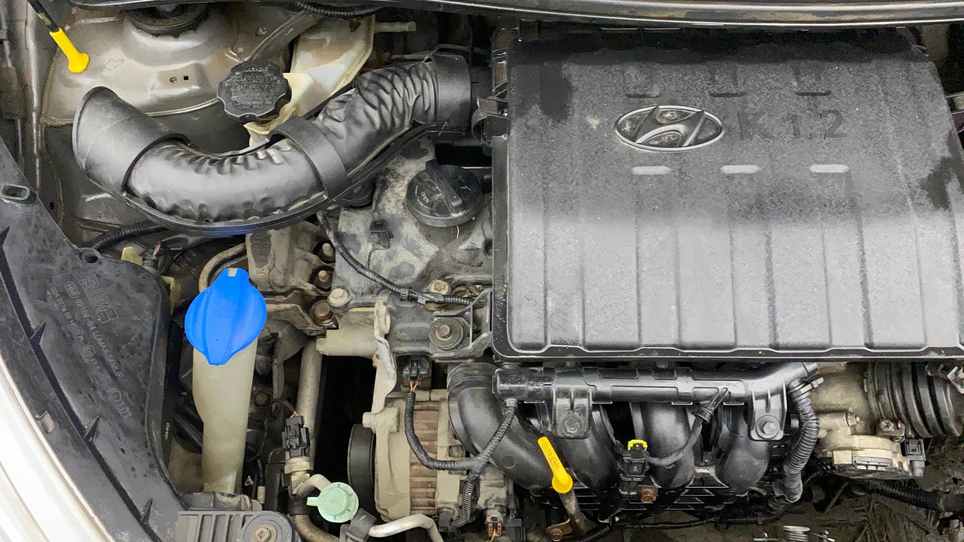 View 2016 Hyundai Grand i10 Sportz 1.2 Kappa Image 3 Used 2016 Hyundai Grand i10 Sportz 1.2 Kappa Image 3