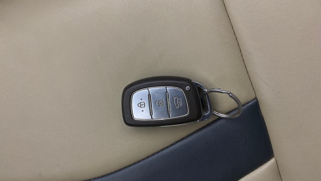 View Hyundai Grand i10 Image 27 Used Hyundai Grand i10 Image 27