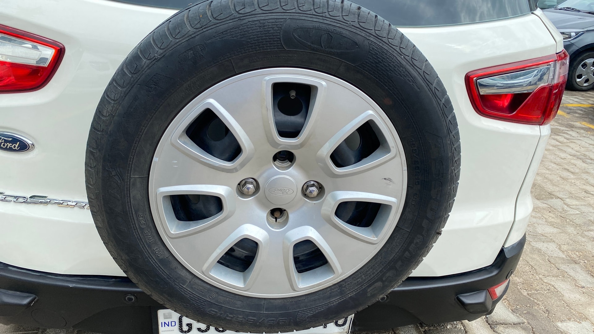 View 2019 Ford EcoSport 1.5 TDCi Diesel Ambiente BS IV Image 18 Used 2019 Ford EcoSport 1.5 TDCi Diesel Ambiente BS IV Image 18