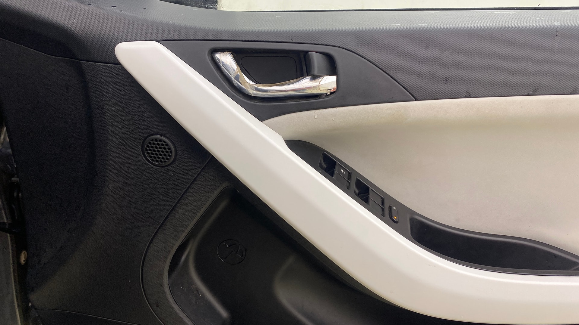 View 2023 Tata Nexon Revotron XE Image 34 Used 2023 Tata Nexon Revotron XE Image 34