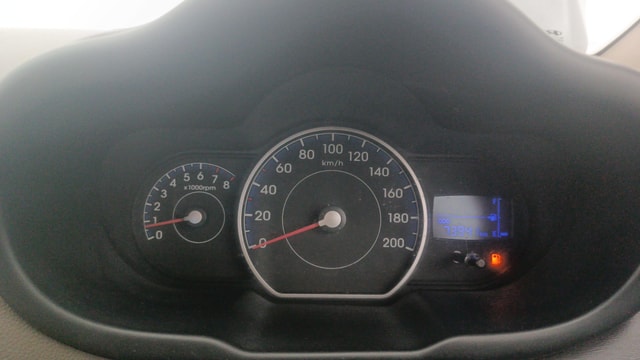 View Hyundai i10 Image 33 Used Hyundai i10 Image 33