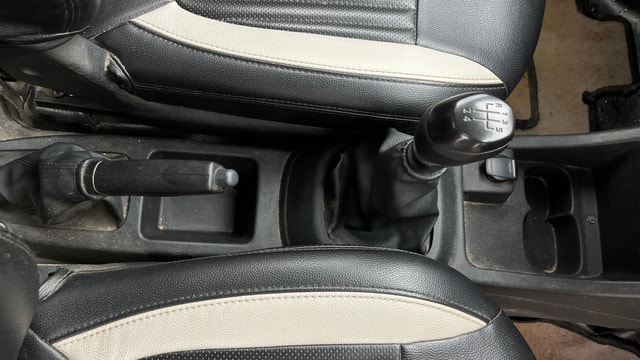 View Renault Kwid Image 37 Used Renault Kwid Image 37