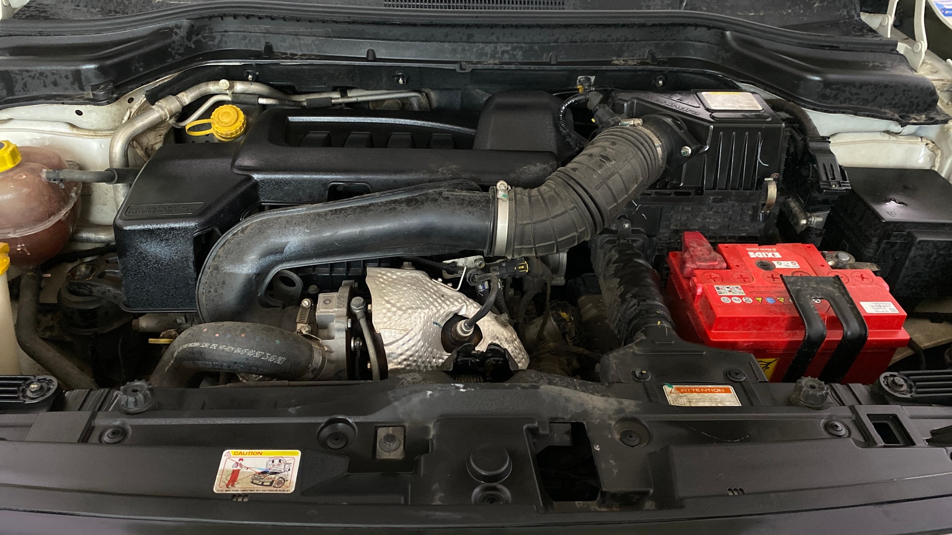 View 2021 Mahindra XUV300 W4 Petrol BS IV Image 42 Used 2021 Mahindra XUV300 W4 Petrol BS IV Image 42