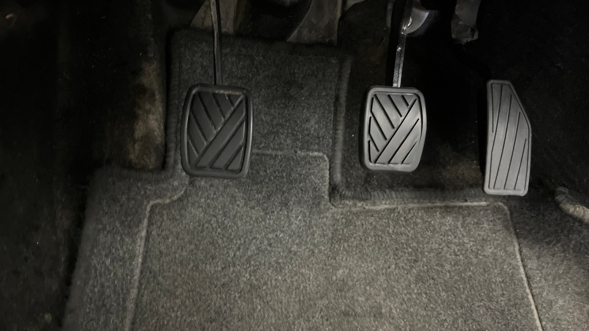 View 2022 Maruti Suzuki 1000 Base Variant Image 26 Used 2022 Maruti Suzuki 1000 Base Variant Image 26