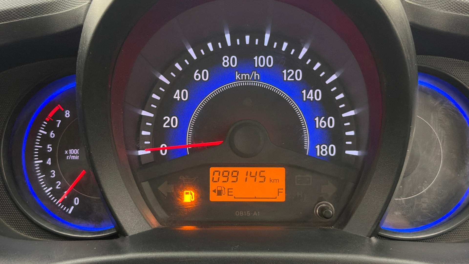 View 2014 Honda Mobilio E Diesel Image 34 Used 2014 Honda Mobilio E Diesel Image 34