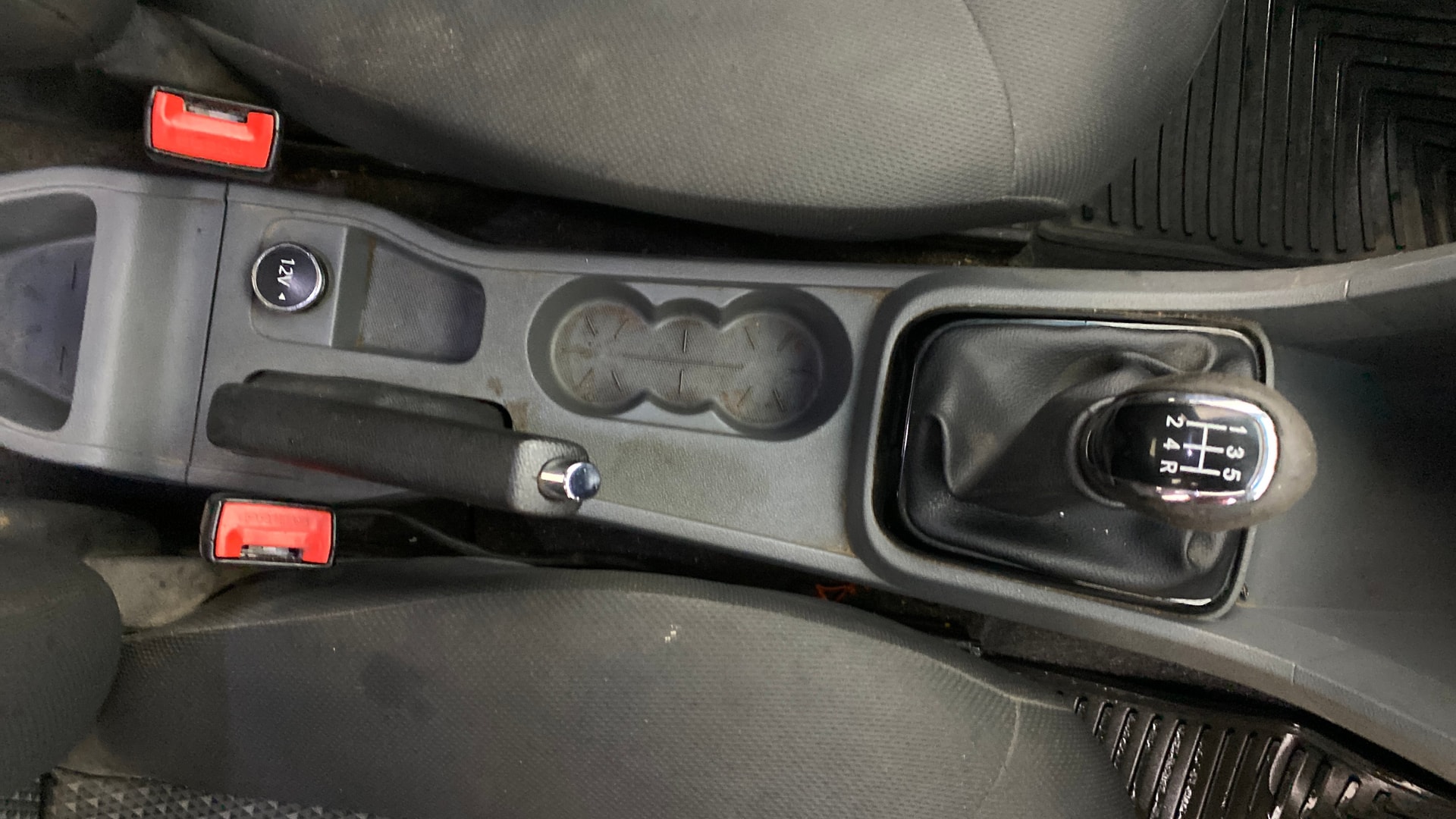View 2018 Tata Tigor XT Petrol Image 37 Used 2018 Tata Tigor XT Petrol Image 37