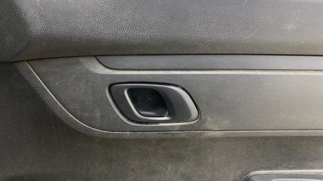 View Renault Kwid Image 32 Used Renault Kwid Image 32