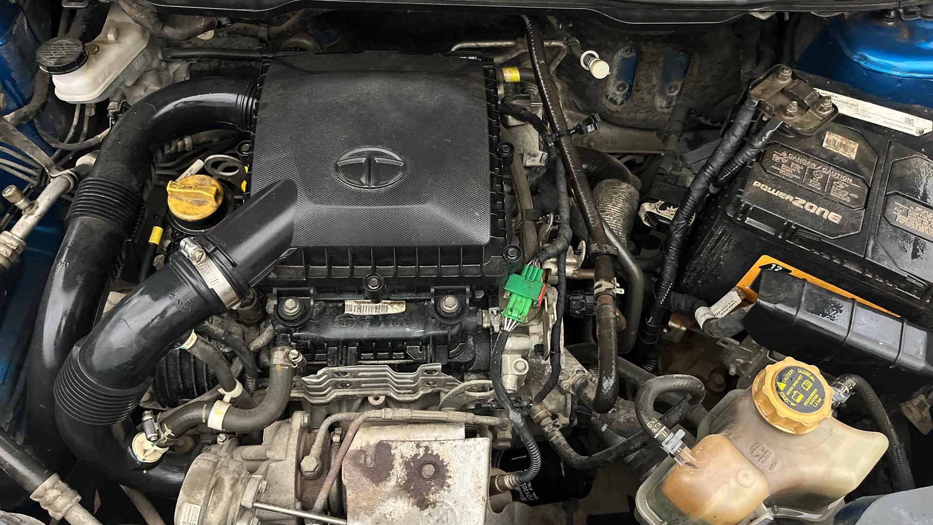 View 2018 Tata Nexon Revotron XE Image 44 Used 2018 Tata Nexon Revotron XE Image 44