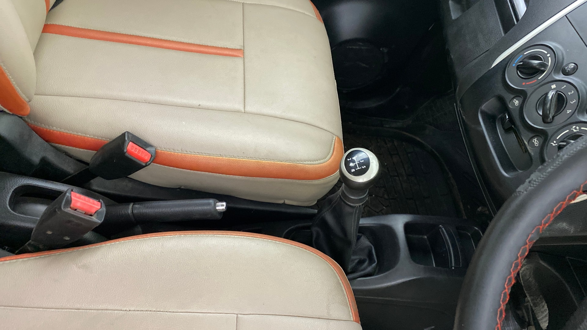 Used 2014 Maruti Suzuki Stingray Used 2014 Maruti Suzuki Stingray