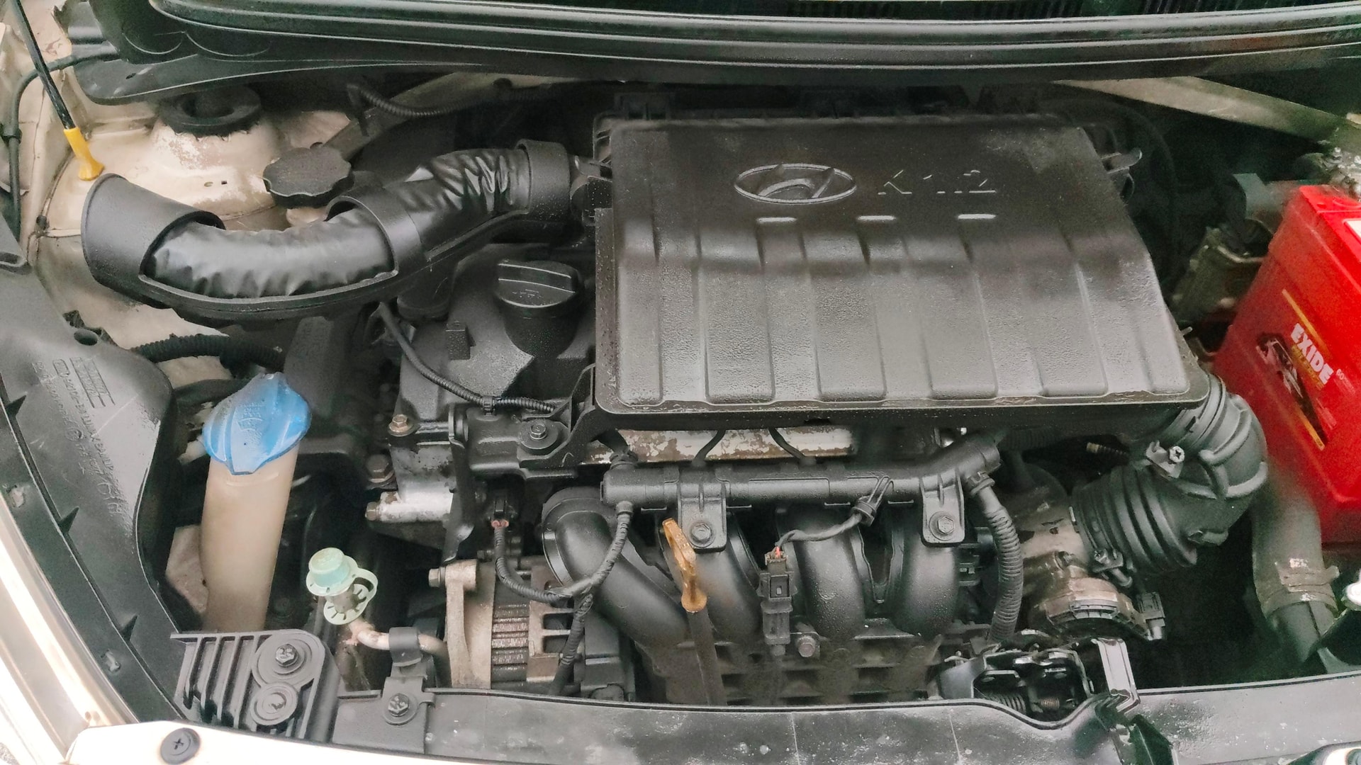 View 2016 Hyundai Grand i10 1.2 Asta Petrol Image 3 Used 2016 Hyundai Grand i10 1.2 Asta Petrol Image 3