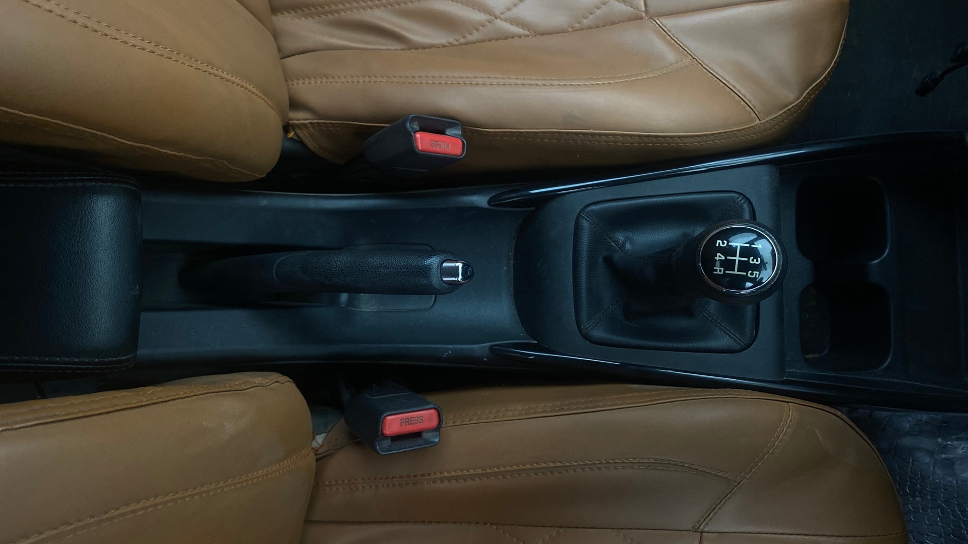 View 2022 Toyota Glanza G MT Image 39 Used 2022 Toyota Glanza G MT Image 39