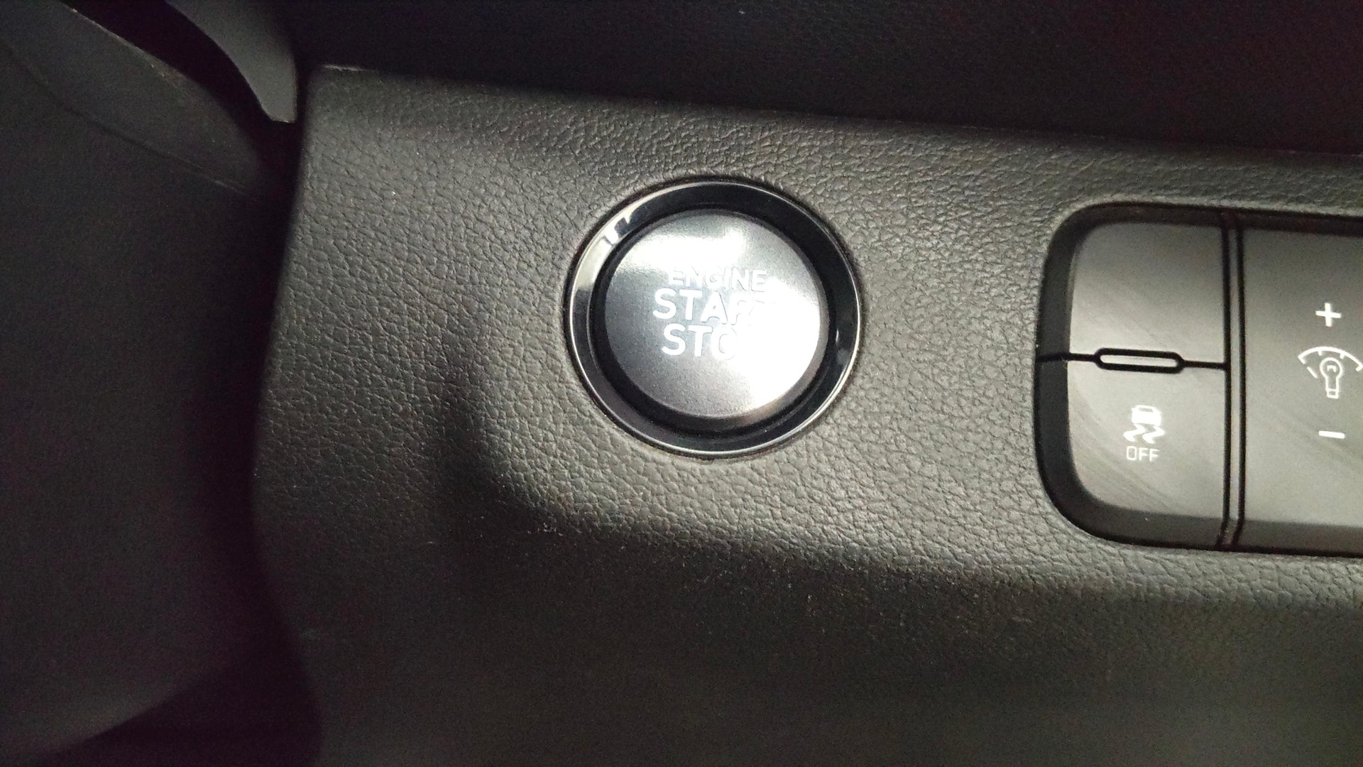 View 2019 Hyundai Venue SX Plus 1.0 Petrol AT Image 36 Used 2019 Hyundai Venue SX Plus 1.0 Petrol AT Image 36