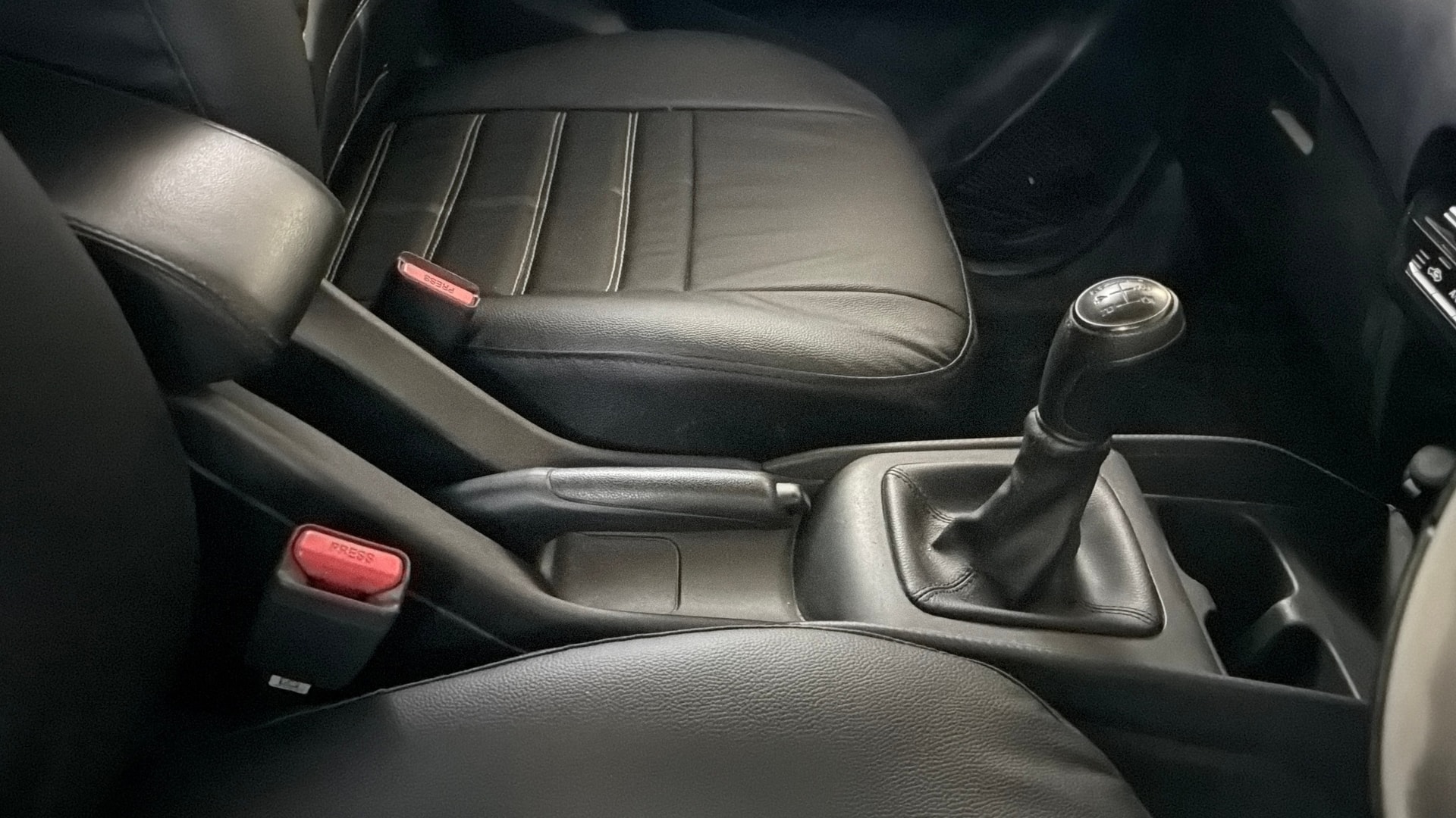 View 2023 Maruti Suzuki 1000 Base Variant Image 37 Used 2023 Maruti Suzuki 1000 Base Variant Image 37