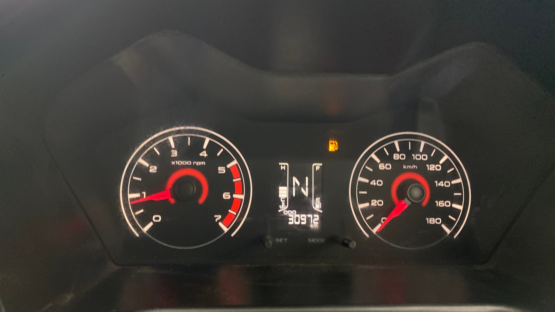 Used 2016 Mahindra KUV100 Used 2016 Mahindra KUV100