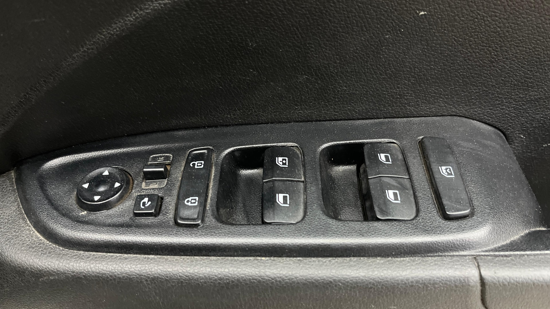 View 2019 Hyundai Venue SX 1.0 Petrol Image 35 Used 2019 Hyundai Venue SX 1.0 Petrol Image 35