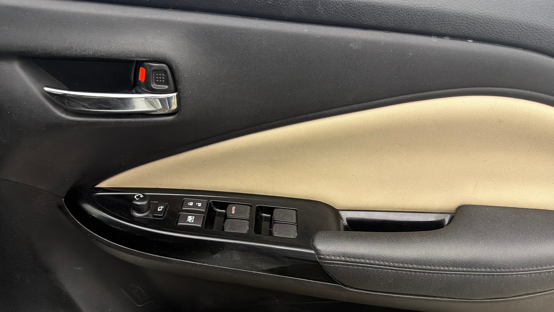 View 2023 Toyota Glanza G MT Image 33 Used 2023 Toyota Glanza G MT Image 33