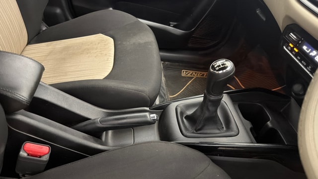 View Toyota Glanza Image 39 Used Toyota Glanza Image 39