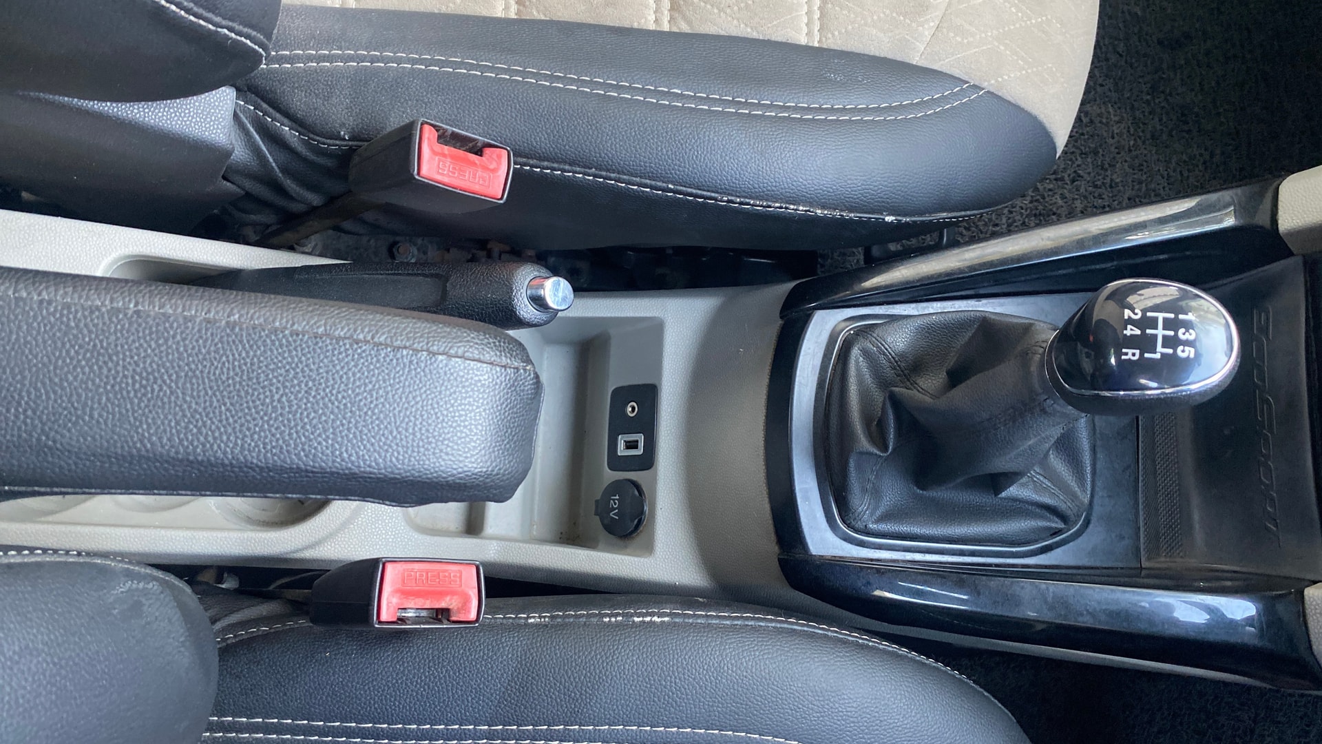 View 2014 Ford EcoSport 1.0L Petrol Ecoboost Titanium Image 37 Used 2014 Ford EcoSport 1.0L Petrol Ecoboost Titanium Image 37