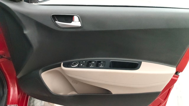 View Hyundai Grand i10 Image 33 Used Hyundai Grand i10 Image 33