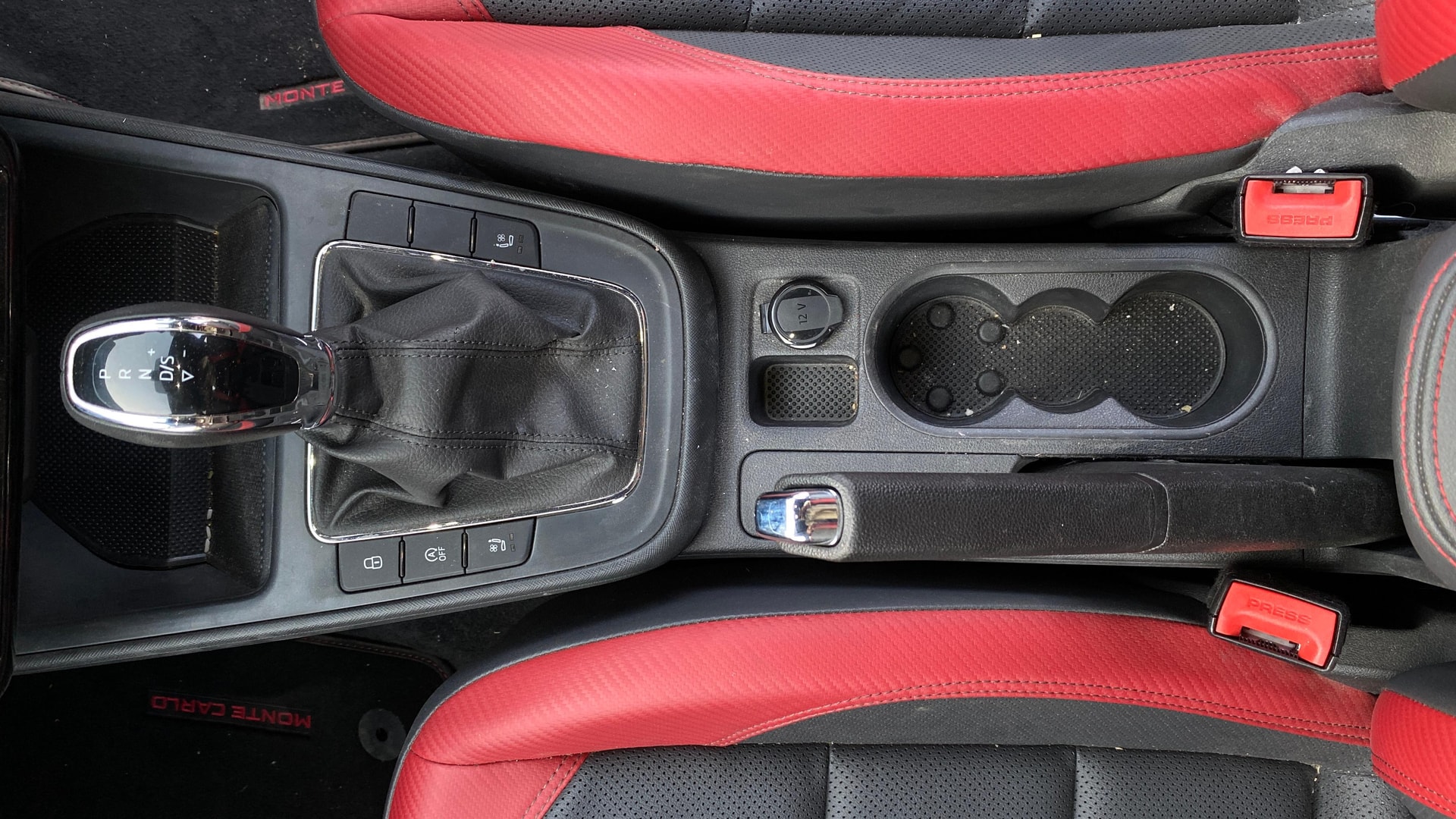 View 2025 Skoda Slavia Active 1.0 TSI MT Image 41 Used 2025 Skoda Slavia Active 1.0 TSI MT Image 41