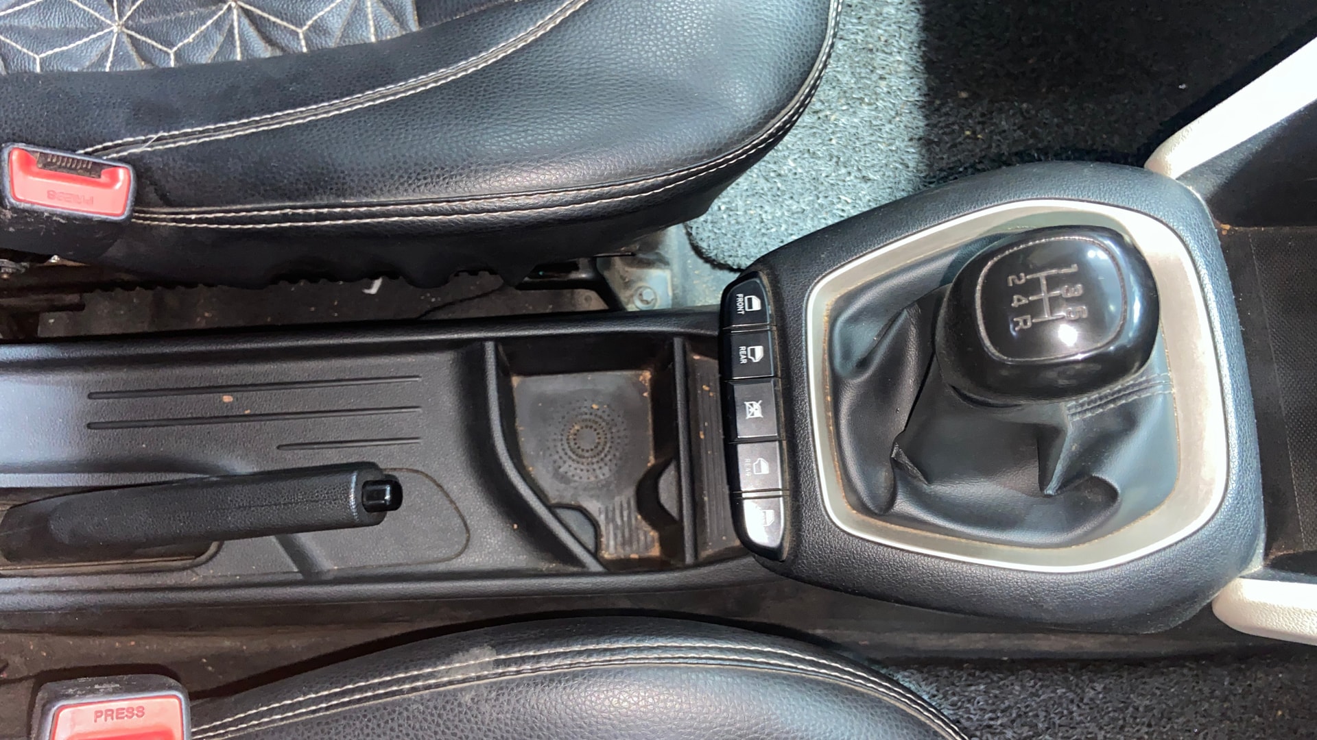 View 2018 Hyundai New Santro D-Lite Petrol Image 41 Used 2018 Hyundai New Santro D-Lite Petrol Image 41