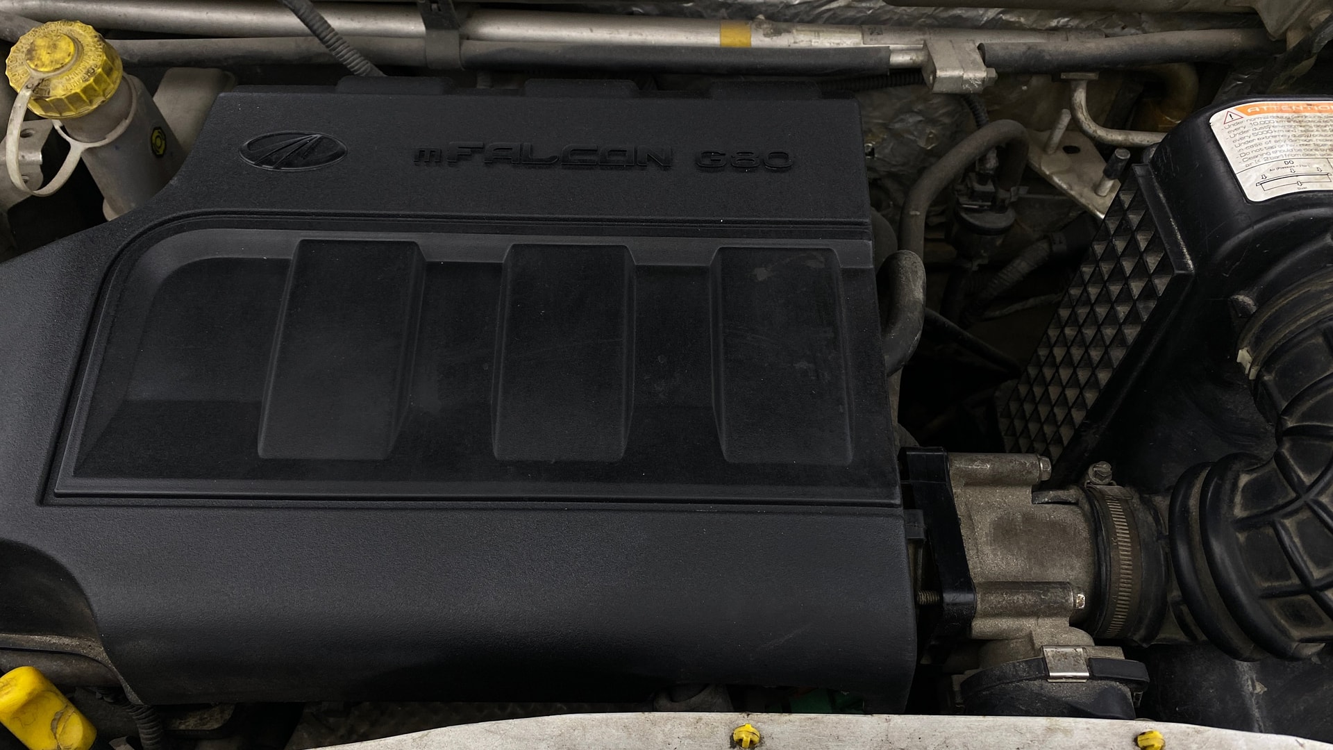 View 2019 Mahindra KUV100 K2 Petrol BS IV Image 40 Used 2019 Mahindra KUV100 K2 Petrol BS IV Image 40