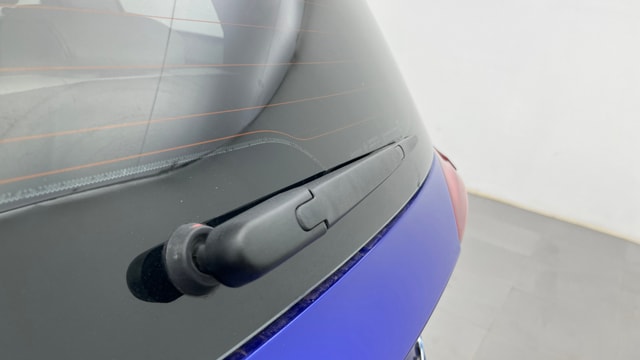 View Mahindra XUV700 Image 25 Used Mahindra XUV700 Image 25