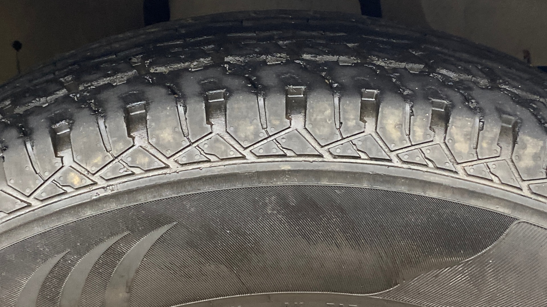 View 2021 Mahindra Thar AX Standard Manual Soft Top 6 Seater Image 42 Used 2021 Mahindra Thar AX Standard Manual Soft Top 6 Seater Image 42