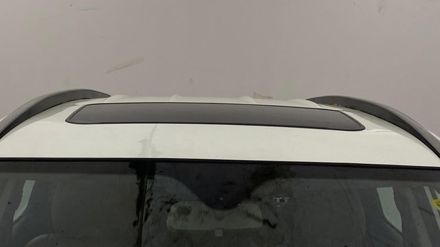 View Mahindra XUV500 Image 36 Used Mahindra XUV500 Image 36