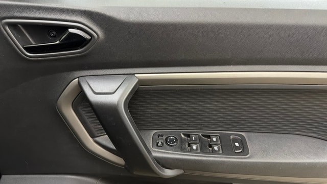 View Renault Kiger Image 33 Used Renault Kiger Image 33