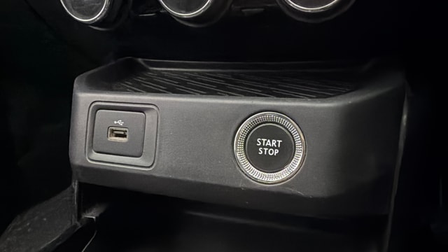 View Renault Kiger Image 34 Used Renault Kiger Image 34